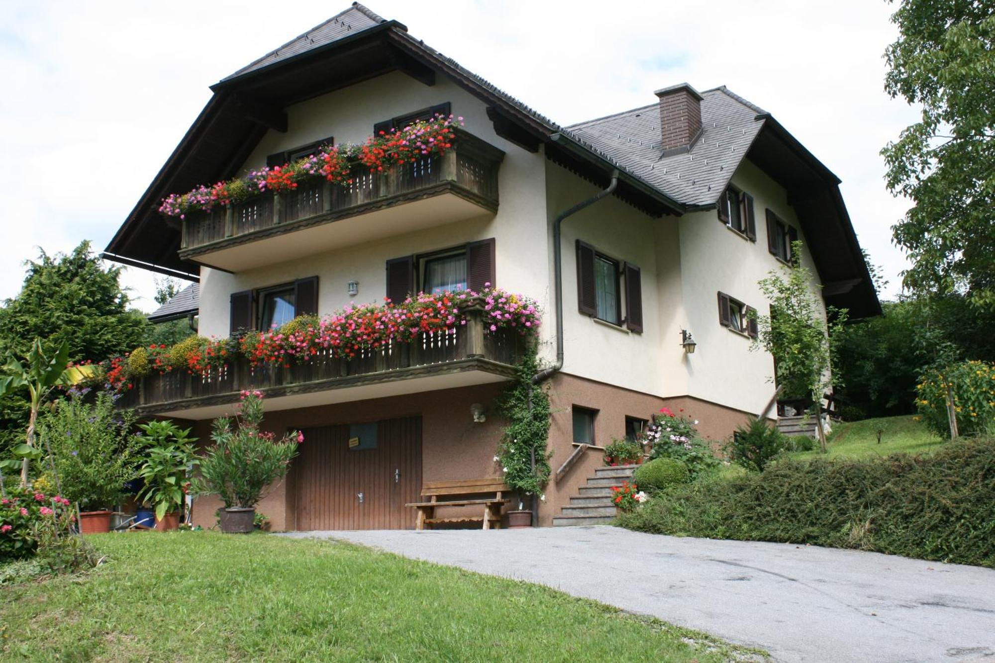 Gasthaus - Gaestehaus Schusterbauer Rein Eksteriør bilde